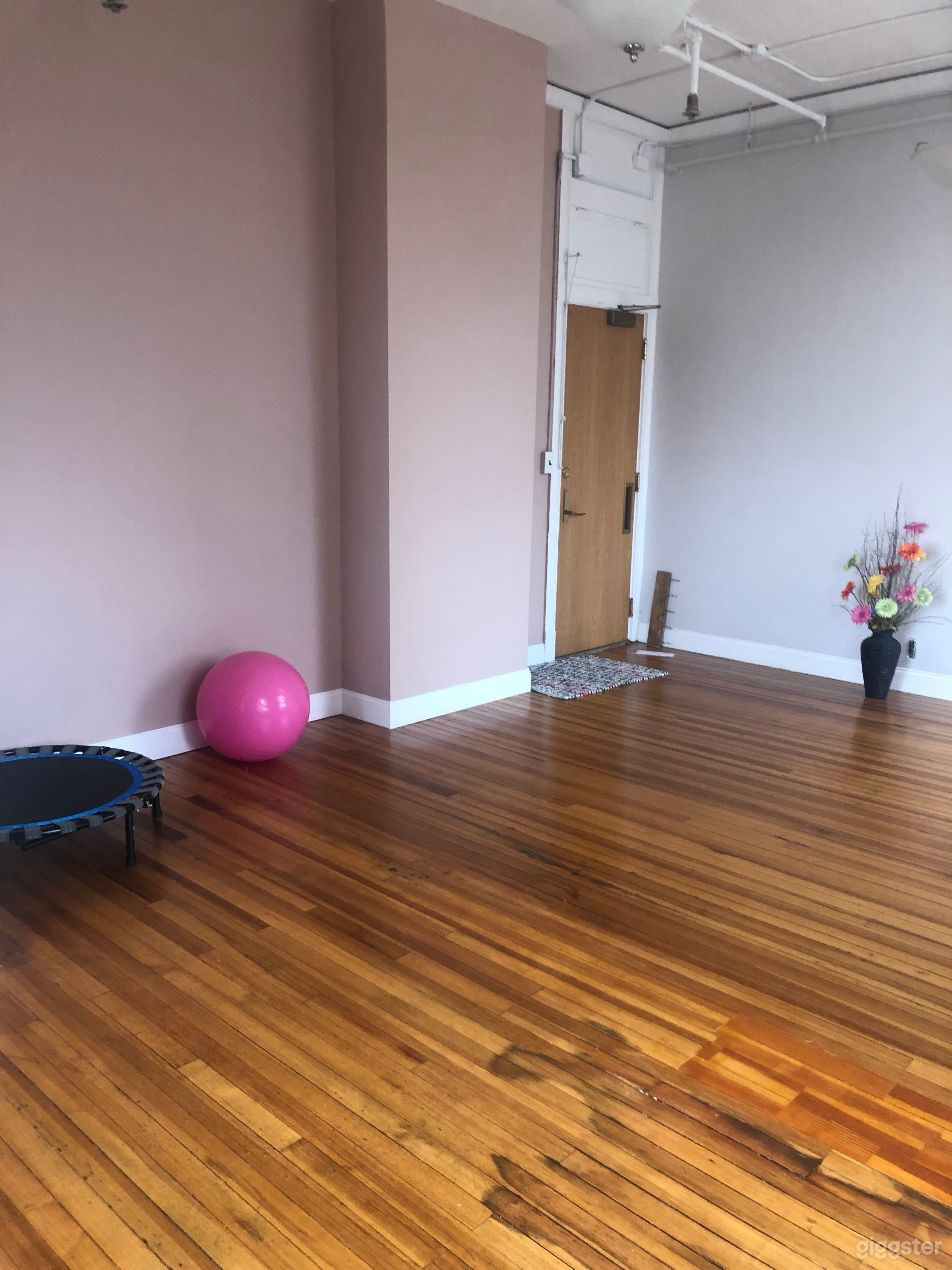 Beautiful Studio Space - Downtown Syracuse Photo 2