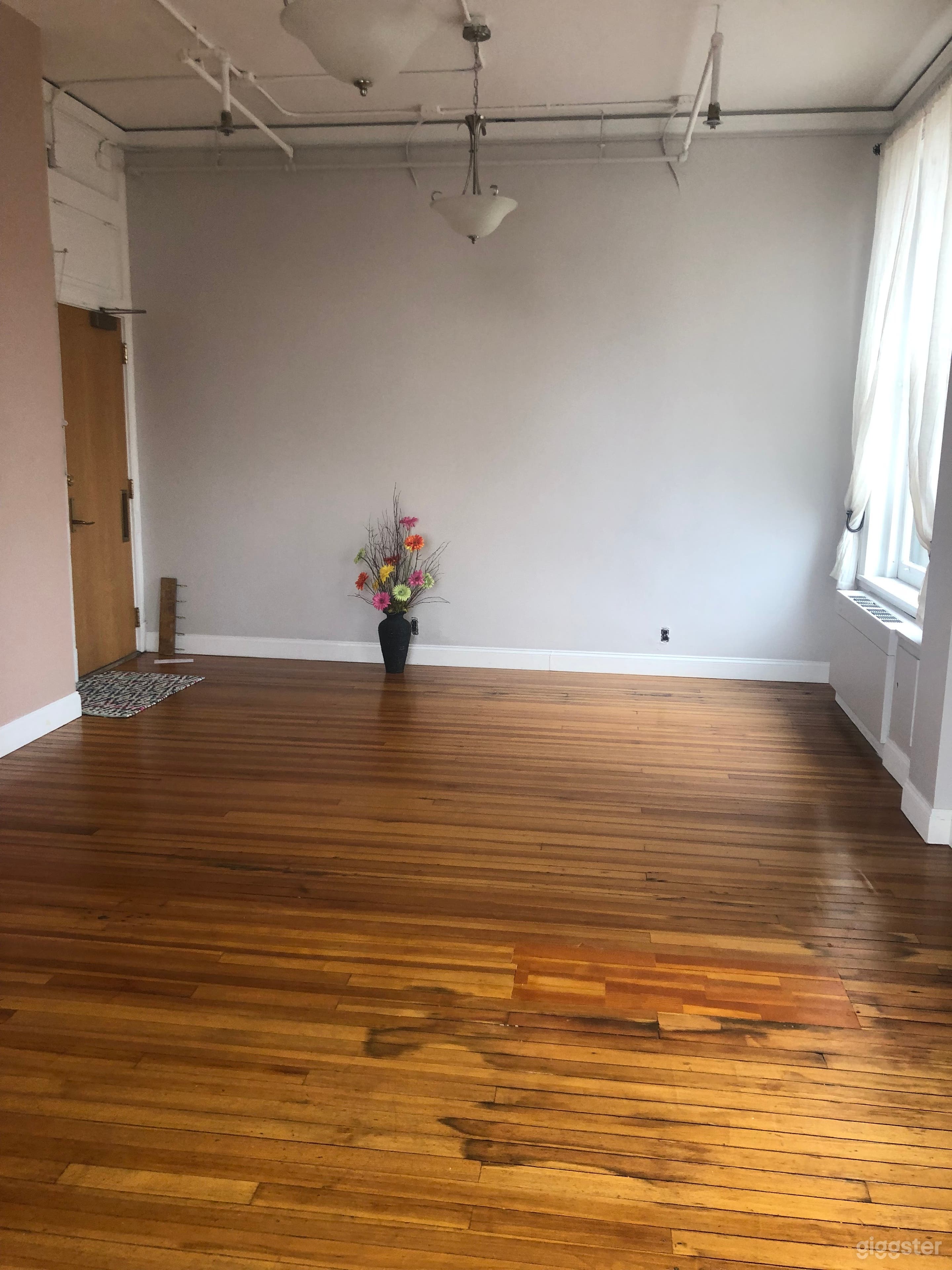 Beautiful Studio Space - Downtown Syracuse Photo 4
