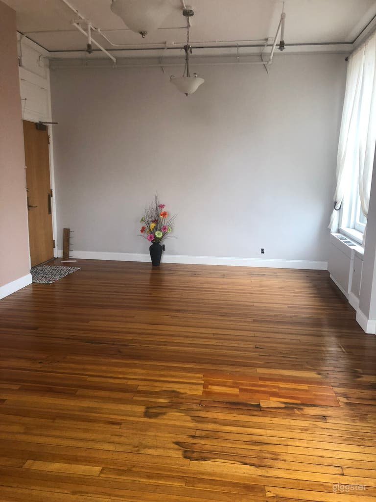  Beautiful Studio Space - Downtown Syracuse 