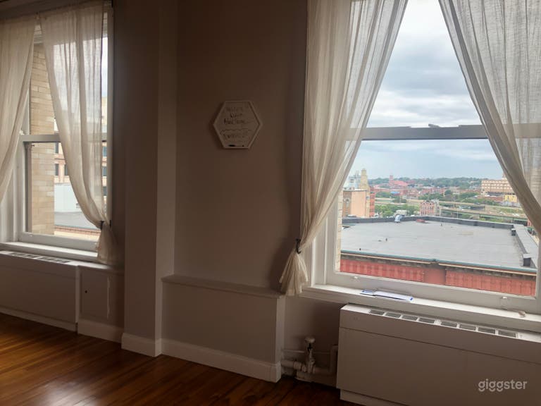  Beautiful Studio Space - Downtown Syracuse 