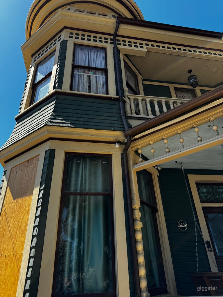  1891 Queen Anne Victorian 