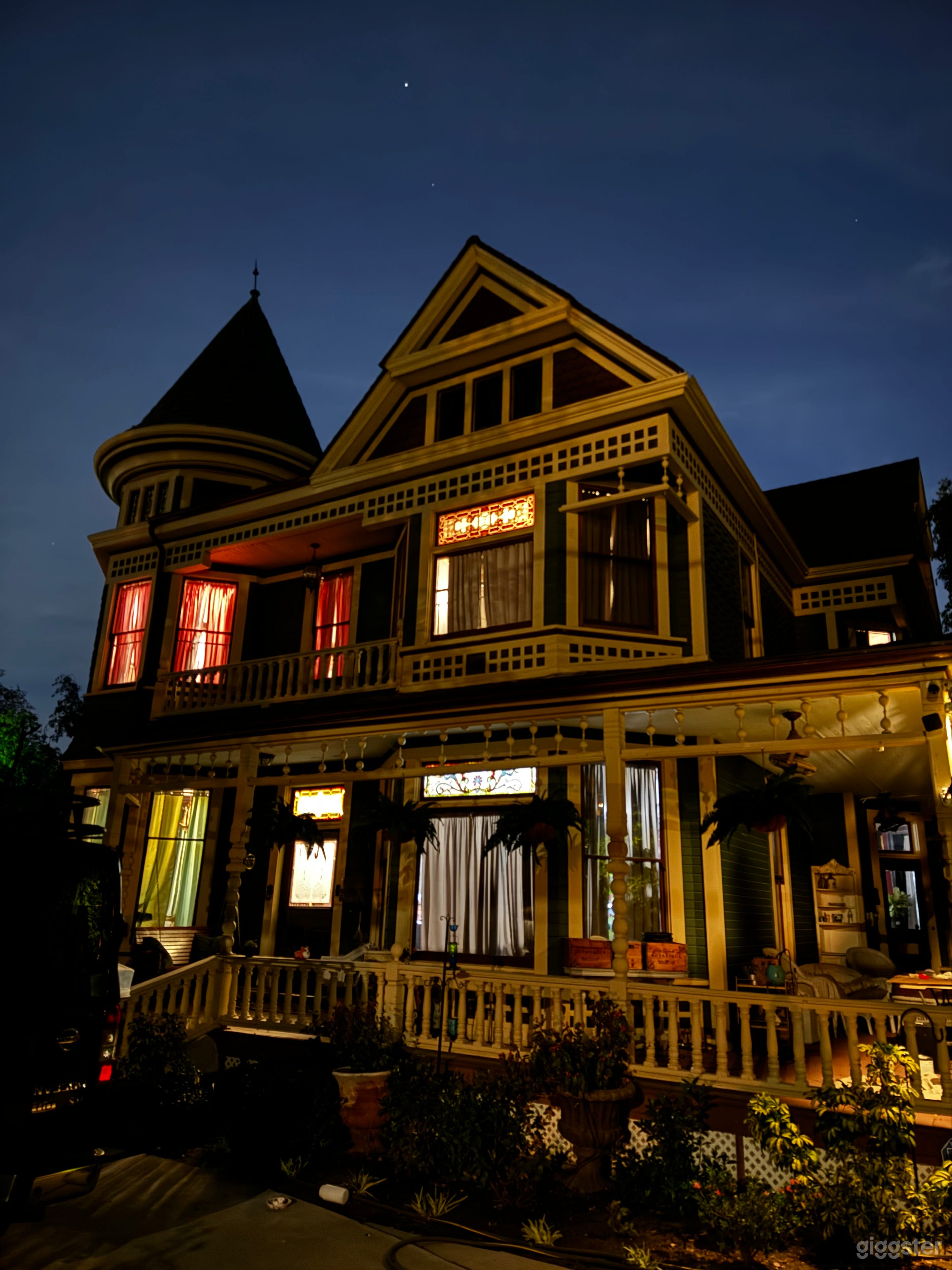 1891 Queen Anne Victorian Photo 1