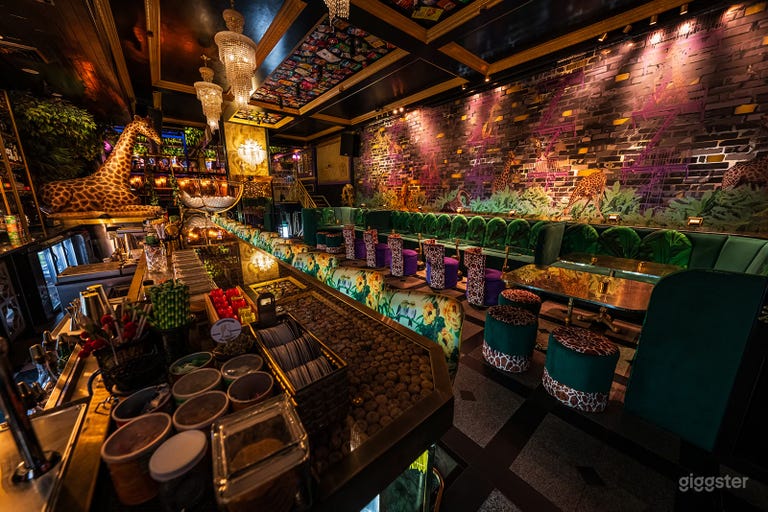  Champagne Room - Vegas Style Venue 