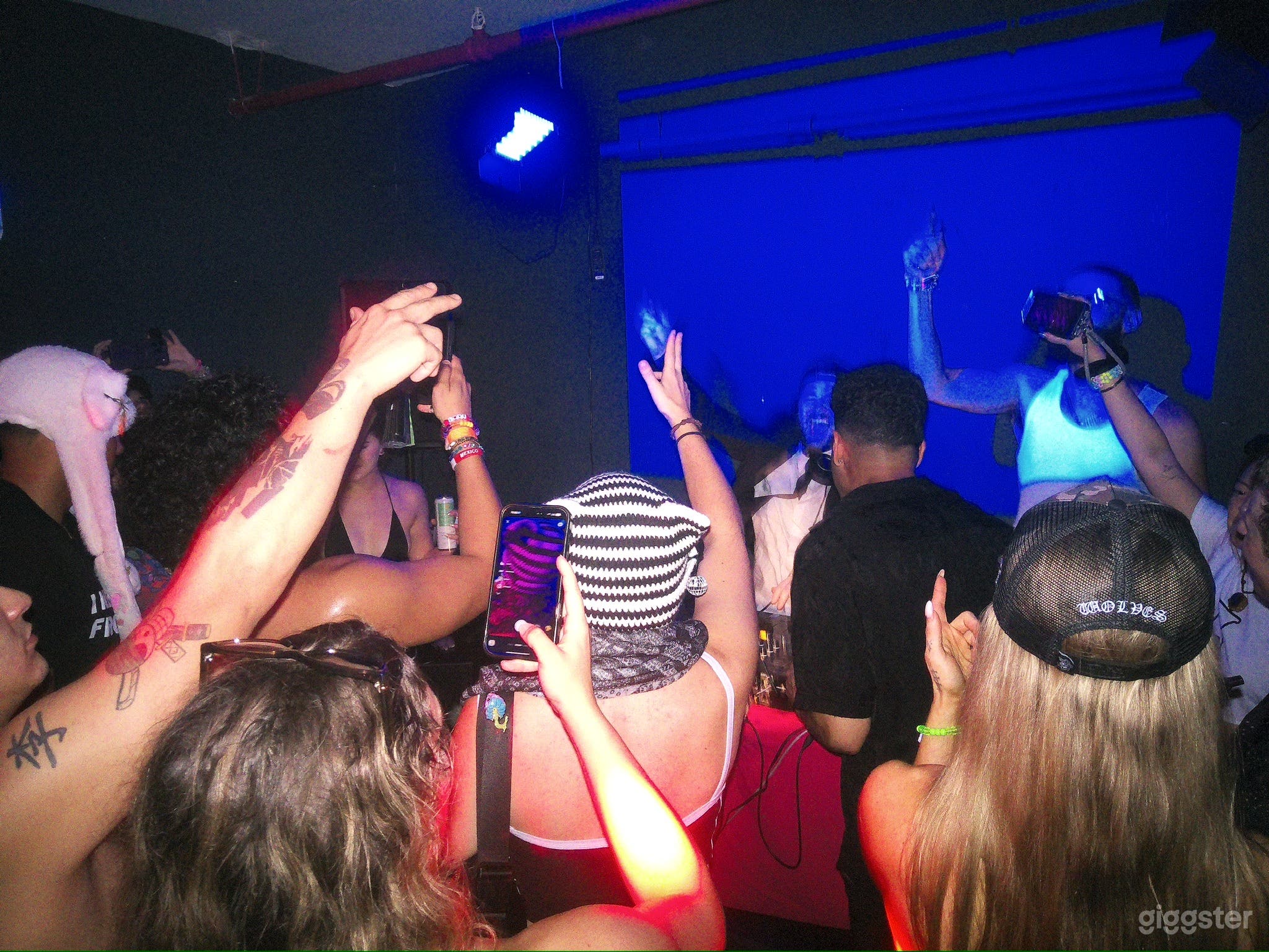 DJ Studio for Small Events, Practice Sessions, & Video Photo 3