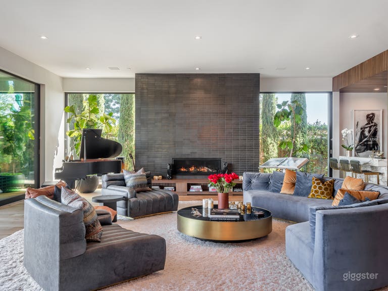  Bel-Air Estate w/ World-Class Views & Amenities 