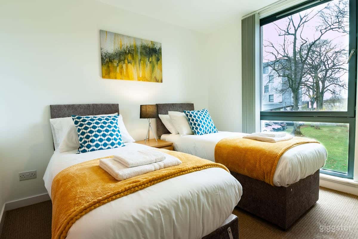 WELL EQUIPPED 2 BATH &amp; BED APARTMENT Photo 4