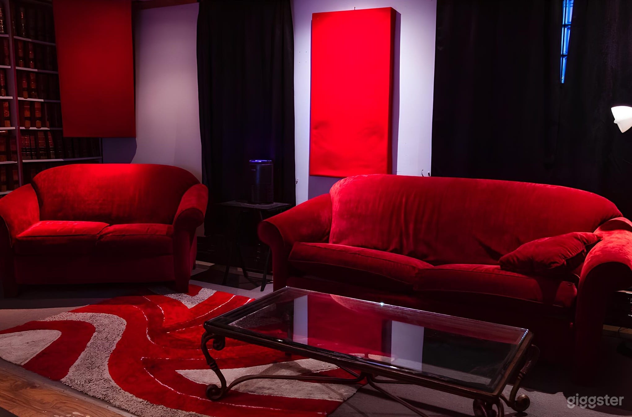 Vibrant Soundscape Studio in Aurora (Buyout) Photo 2