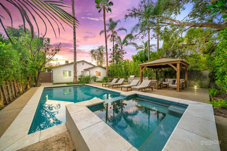  Modern Sherman Oaks Villa with Heated Pool & Outdoor Lounge 