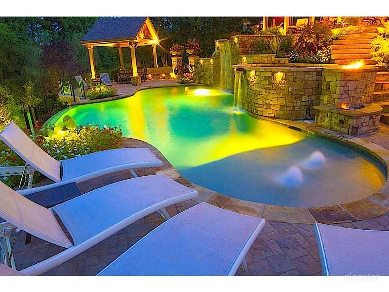 Sublime Luxury and Amazing Outdoor Living Photo 1