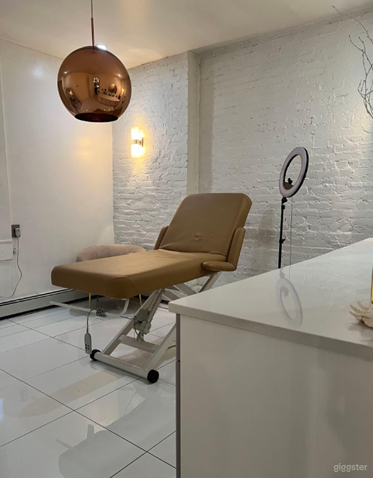 Luxurious Private Spa in NYC (Full Buy Out) Photo 3