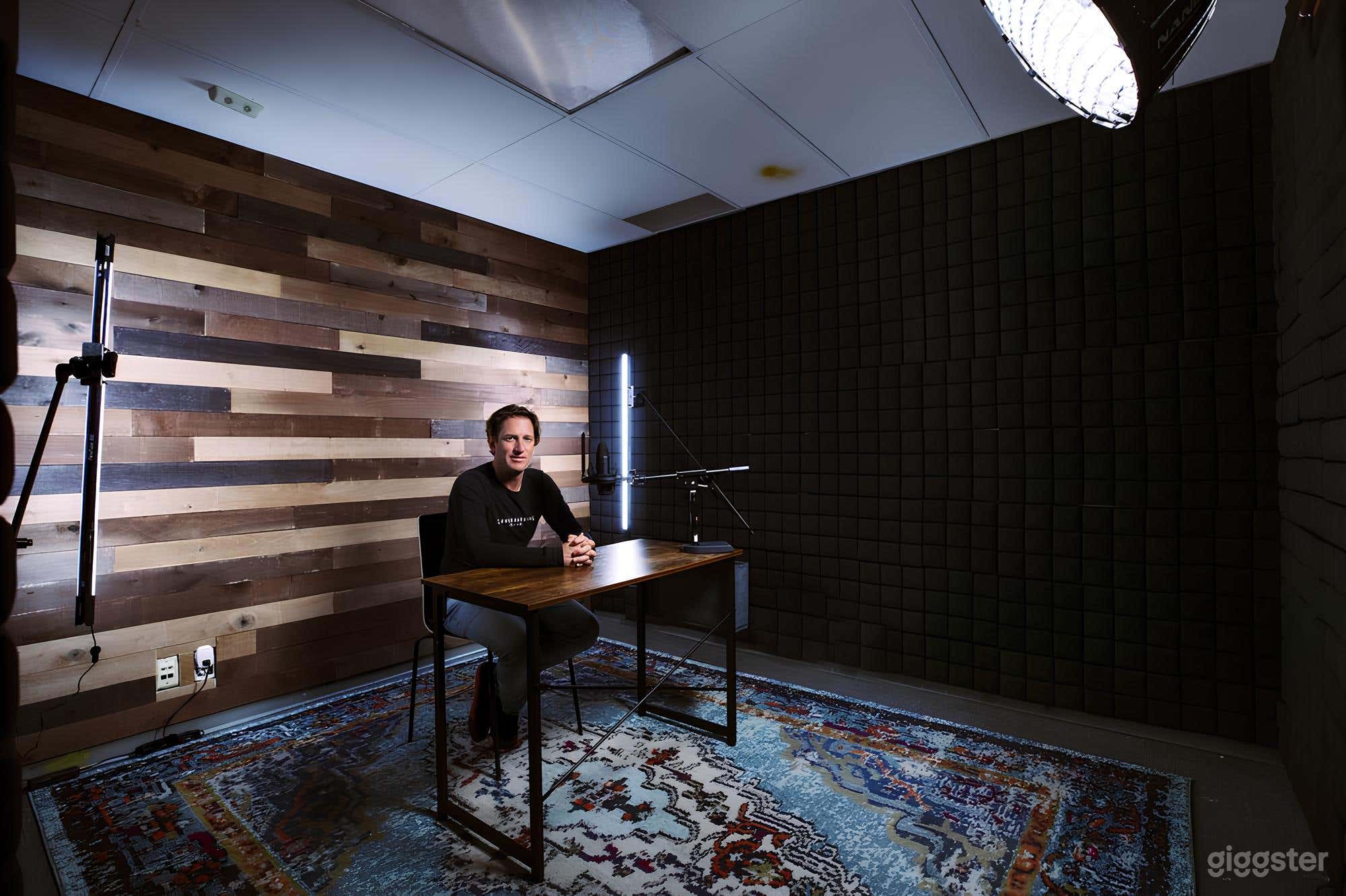 Media Room for Podcasts &amp; Creatives Photo 1