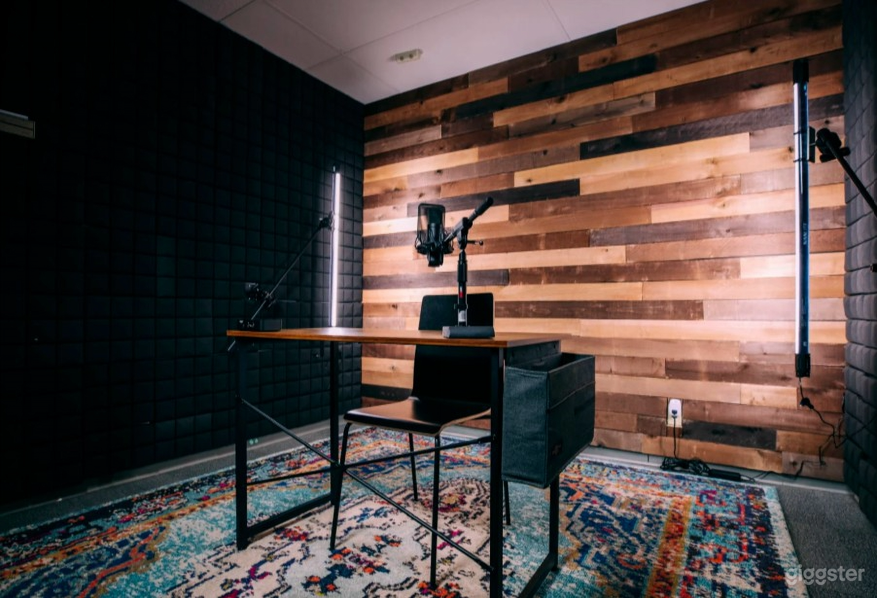 Media Room for Podcasts &amp; Creatives Photo 3