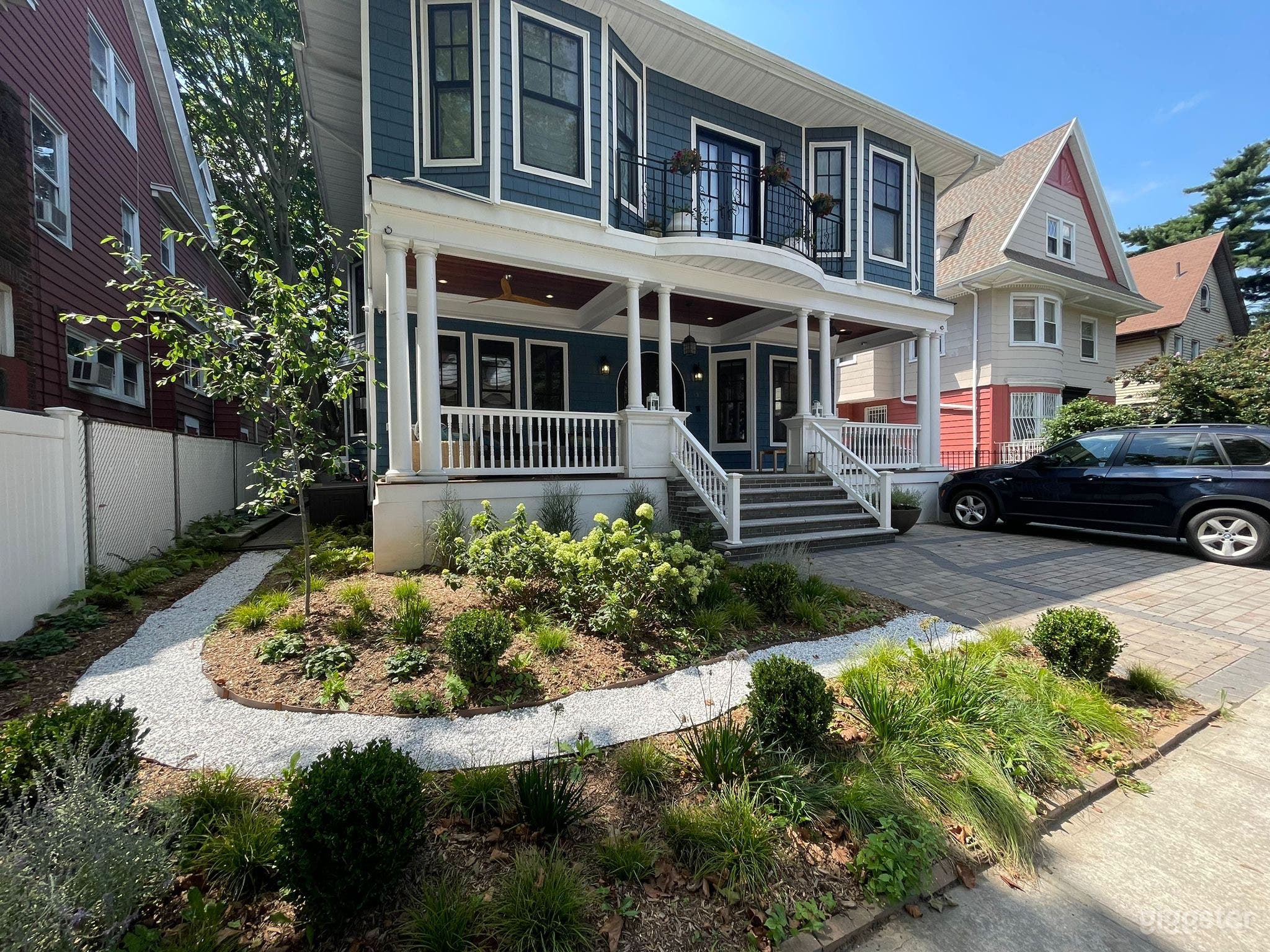 Bright, Airy, Charming House Near Park Photo 1