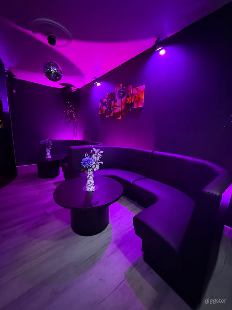  Private Events & Corporate Gatherings 