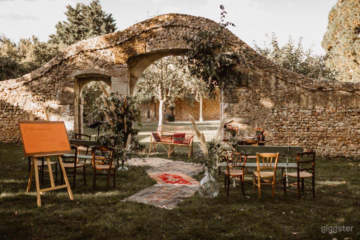 Photo de The courtyard and its orchard 3
