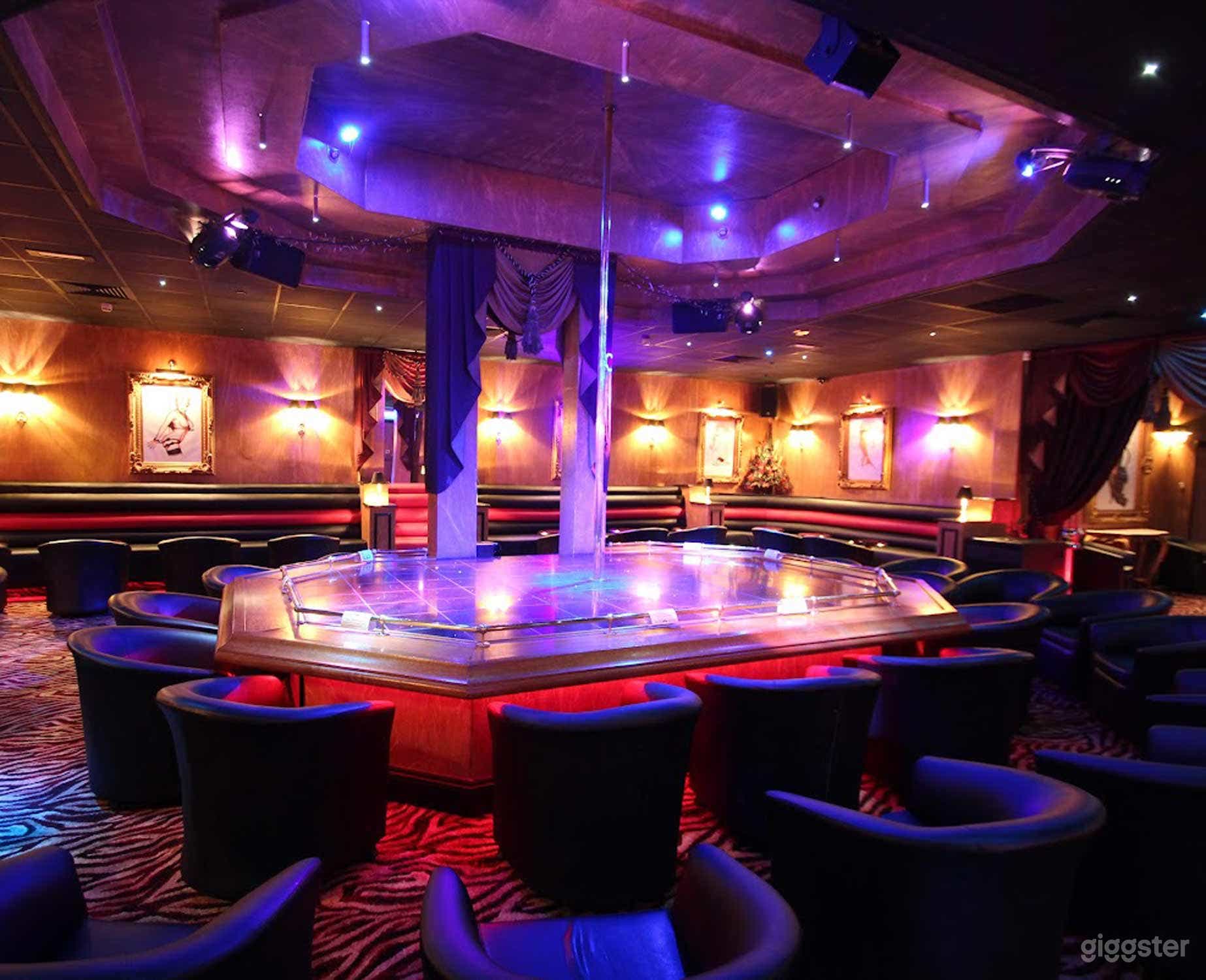 Gentlemen's club in Dudley West Midlands Photo 3