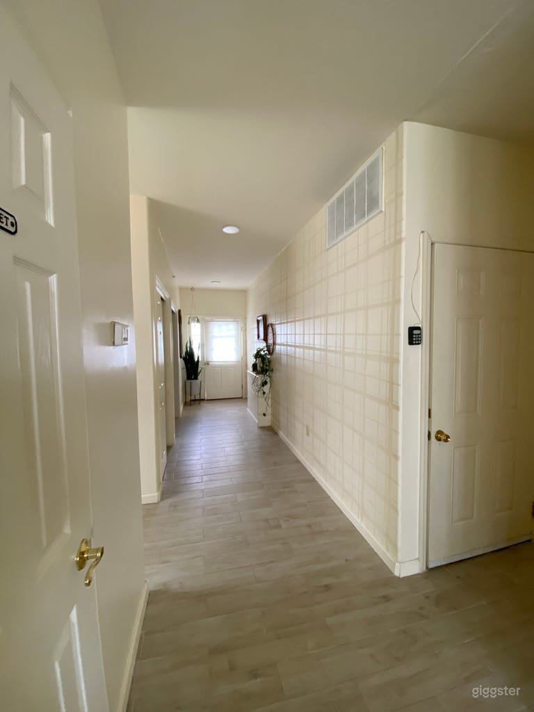  Modern Urban Surf Beach Home 