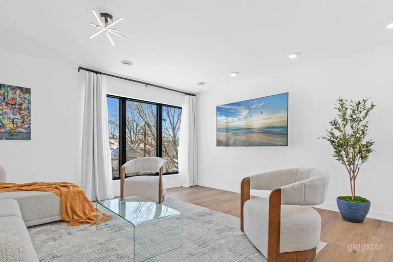  Modern Minimalist Apt 3 with Chic Interiors 