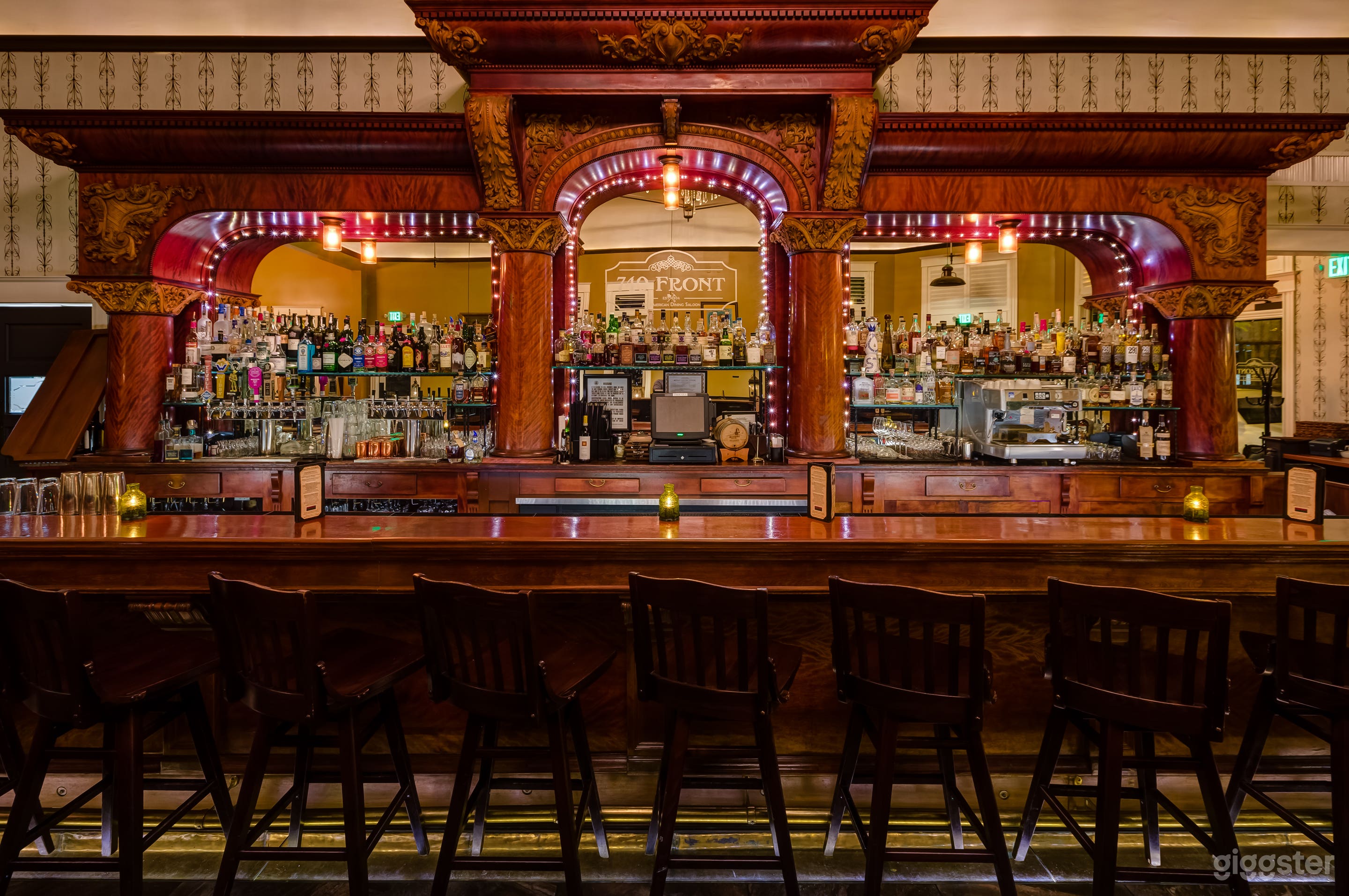 Historic Bar and Tavern in Louisville Photo 1