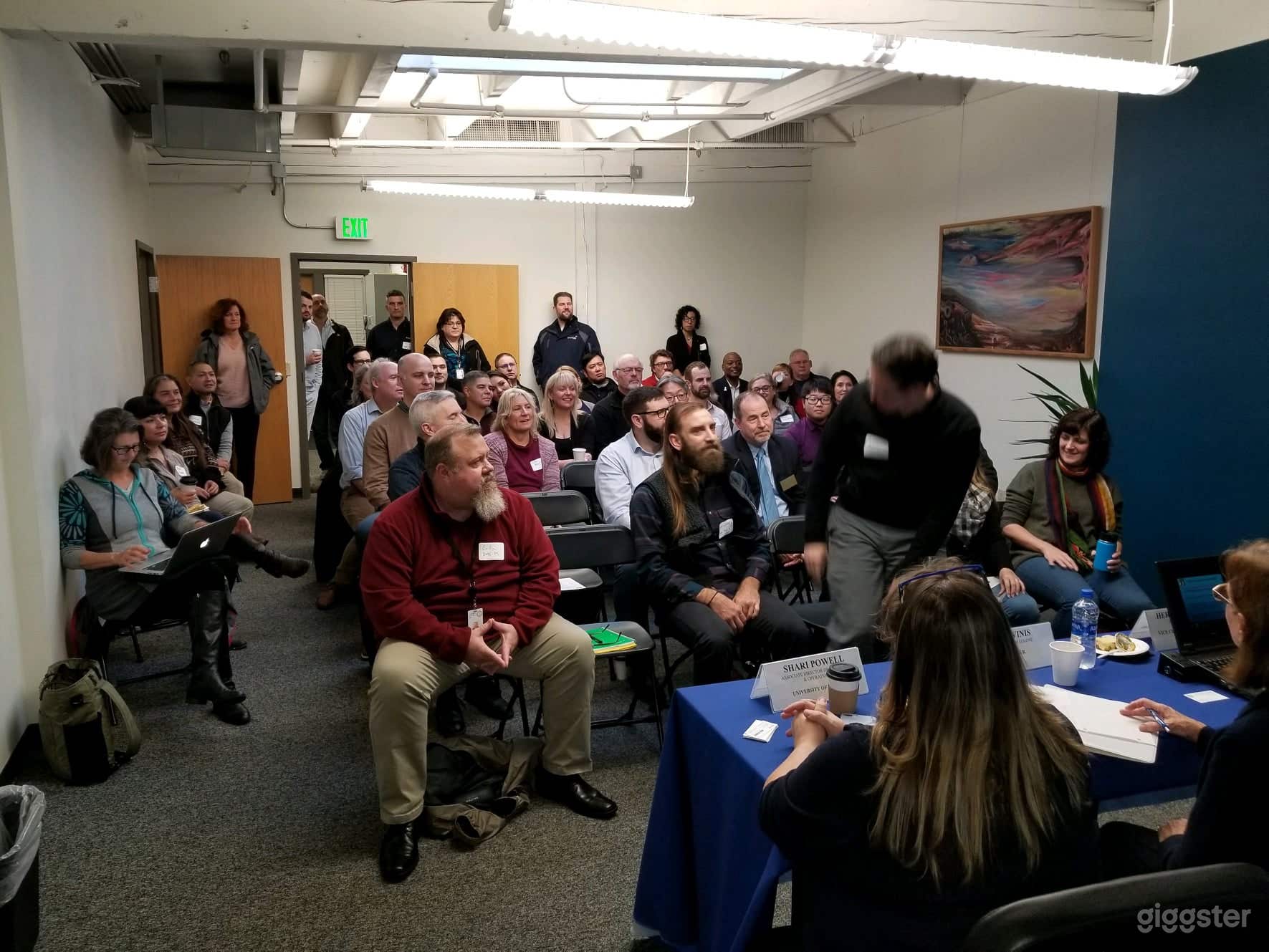 Large Conference Room in Eugene Photo 3