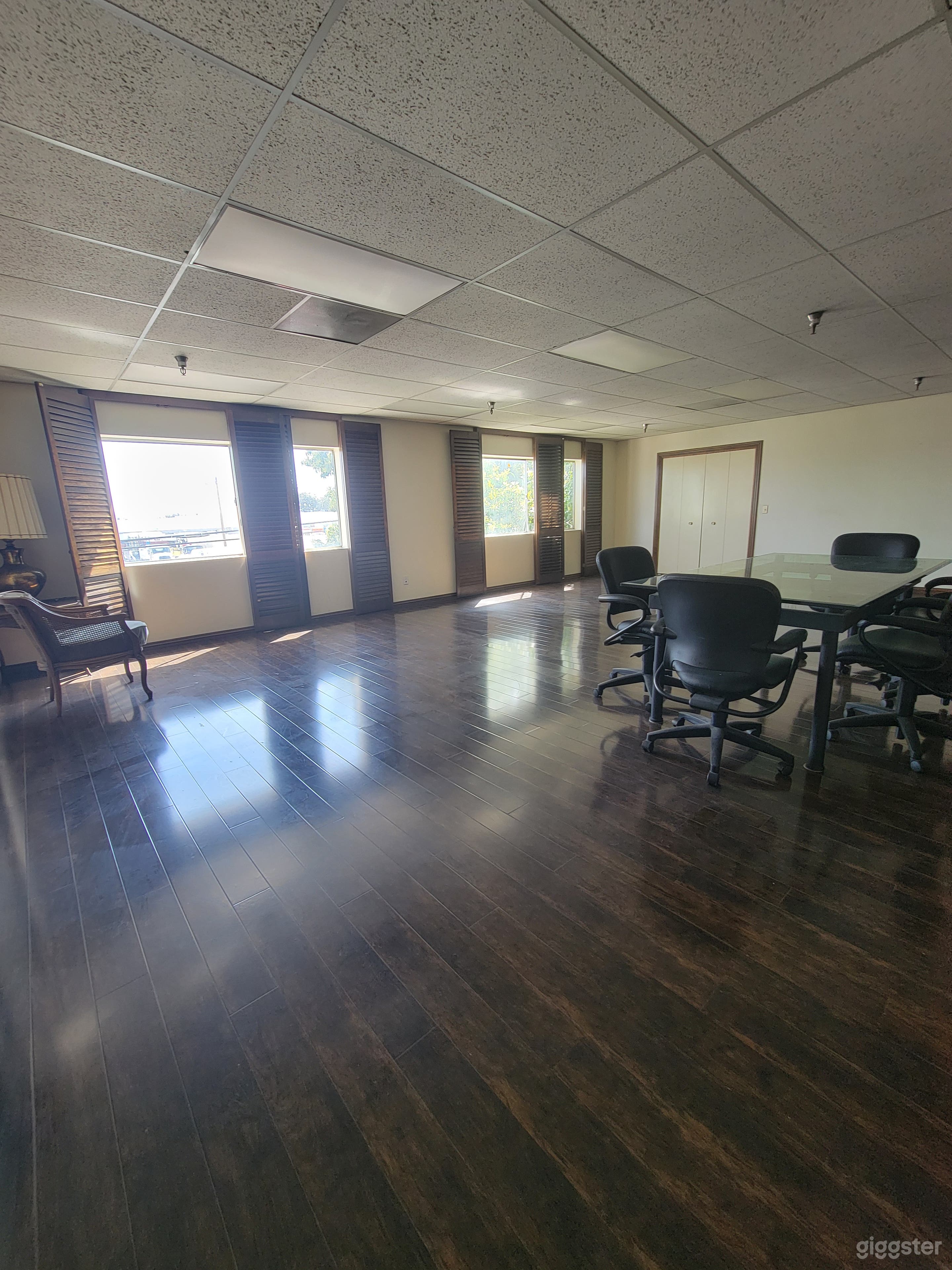 Open Concept Conference Room/ Studio Space Photo 3