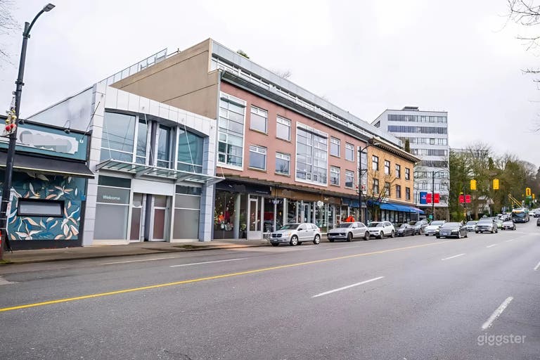  Versatile Commercial Space in South Granville 