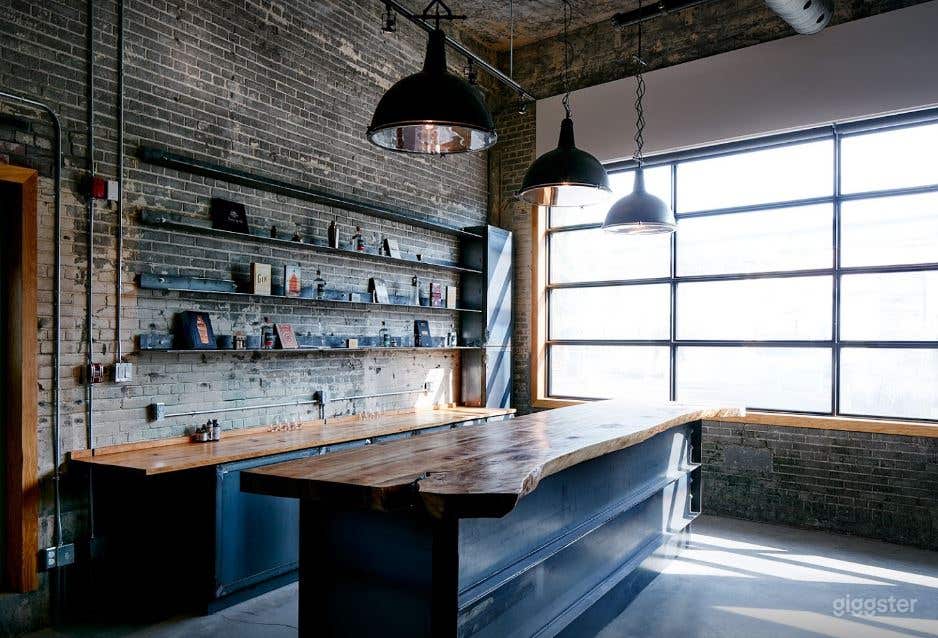 Enticing Tasting Room in Montreal  Photo 4