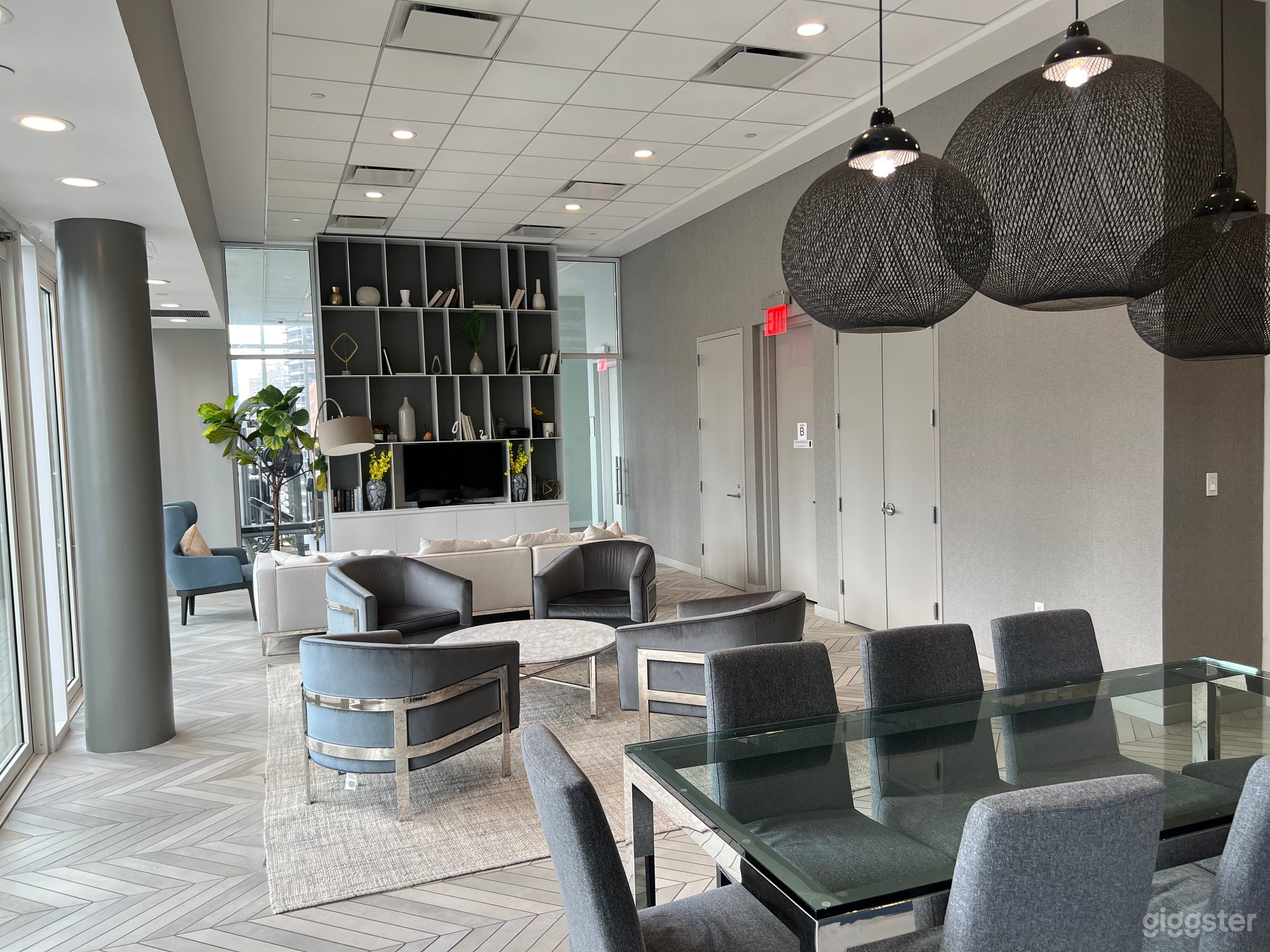 Upper East Side Rooftop Photo 4