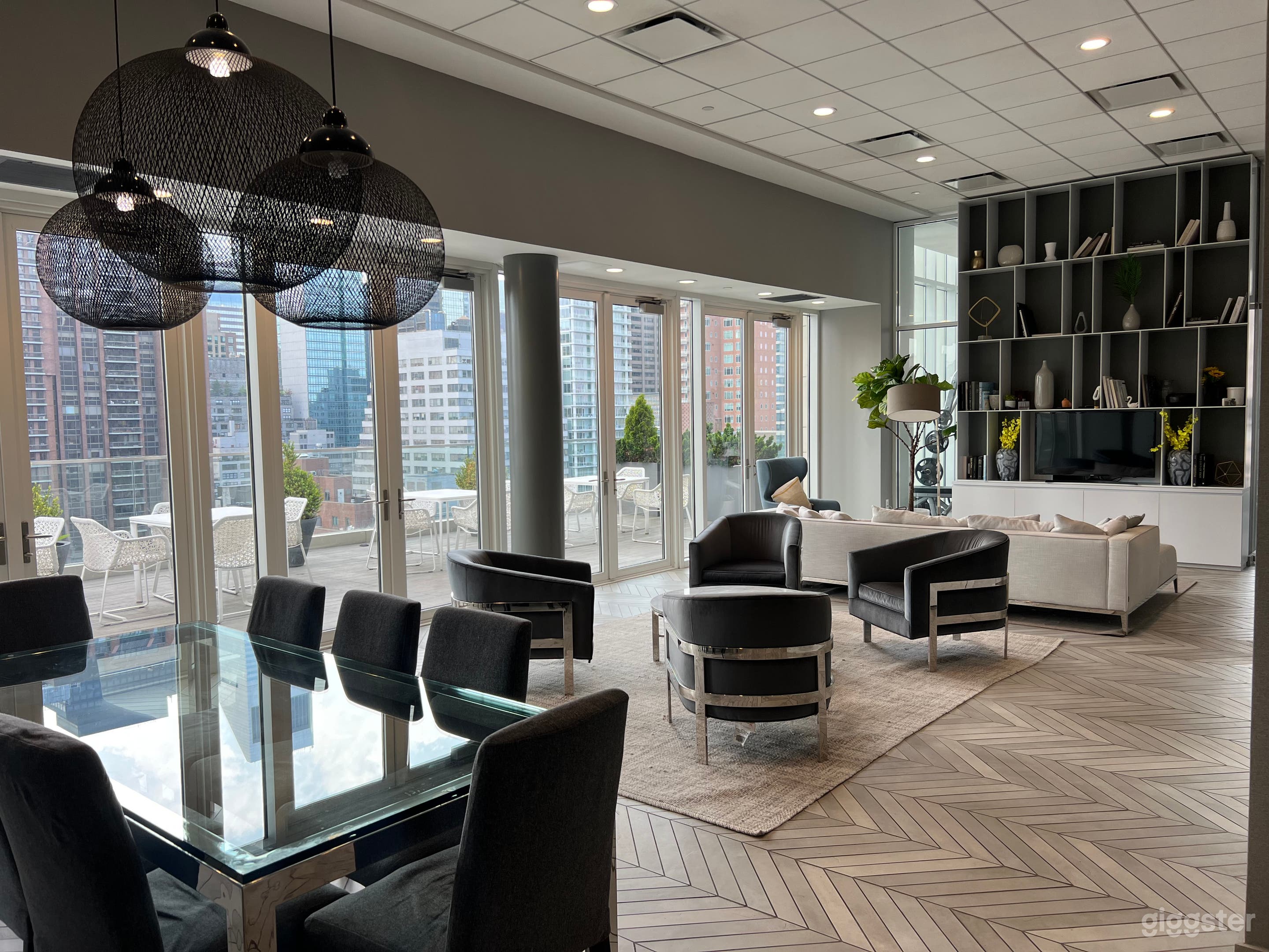 Upper East Side Rooftop Photo 2