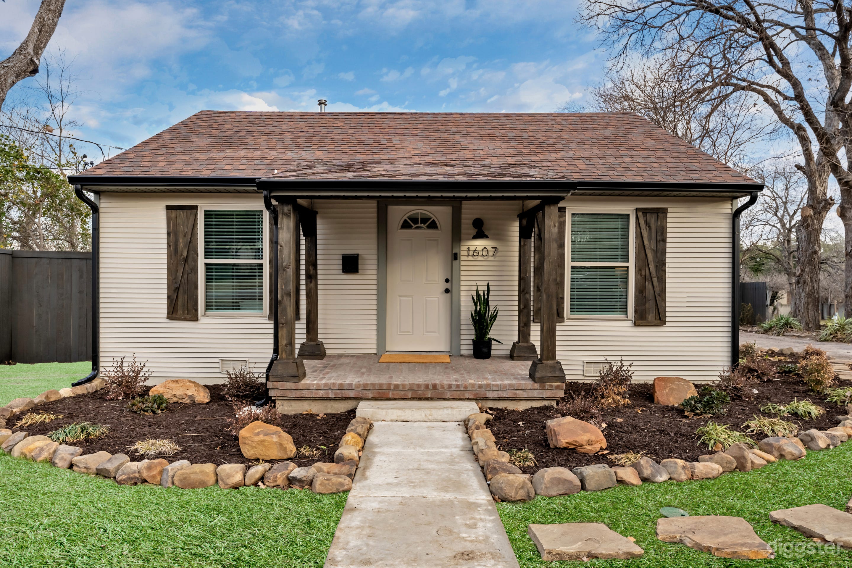 Carrollton Cottage Photo 4