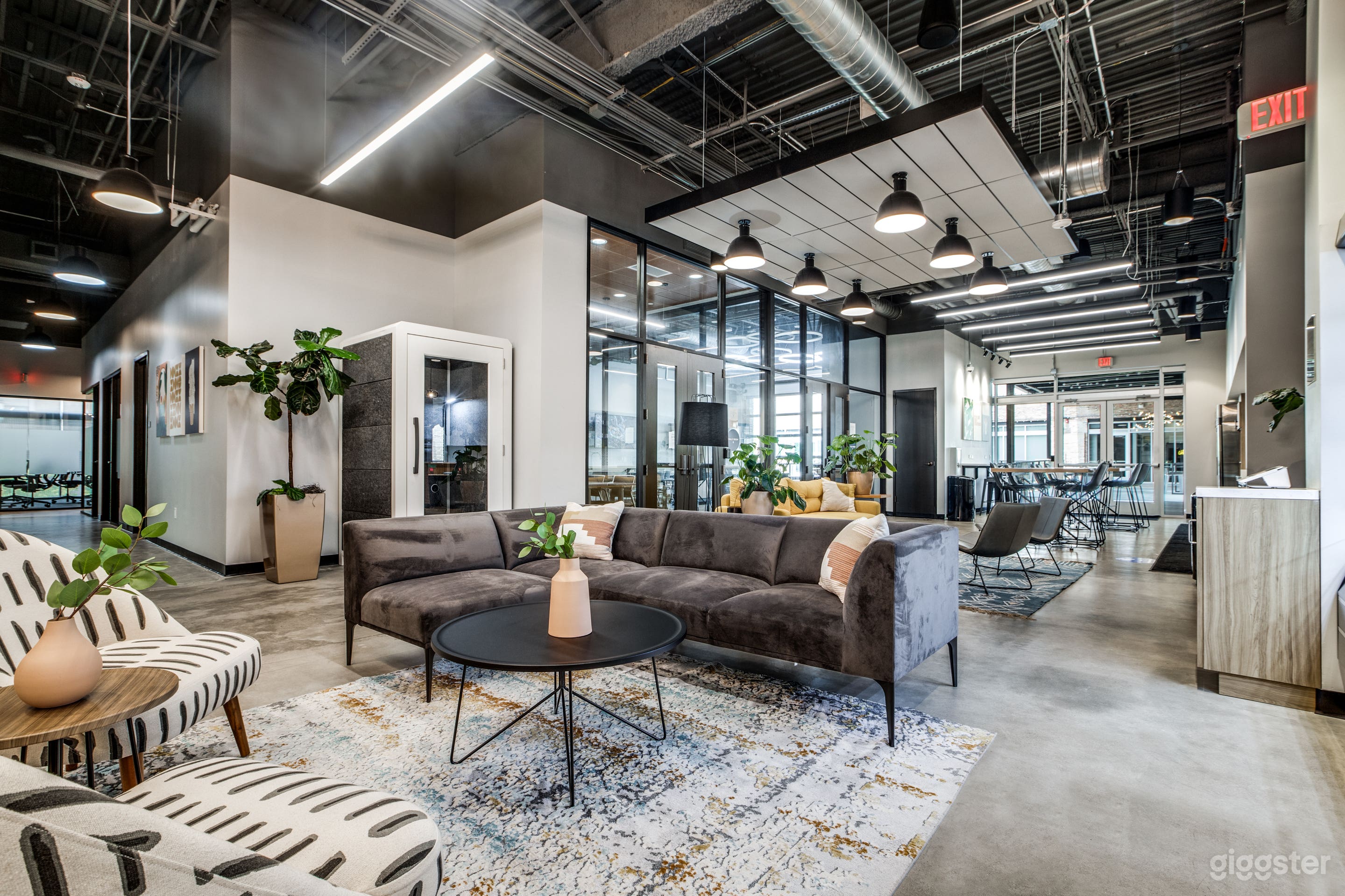 Rooftop Event Space in Houston Photo 4