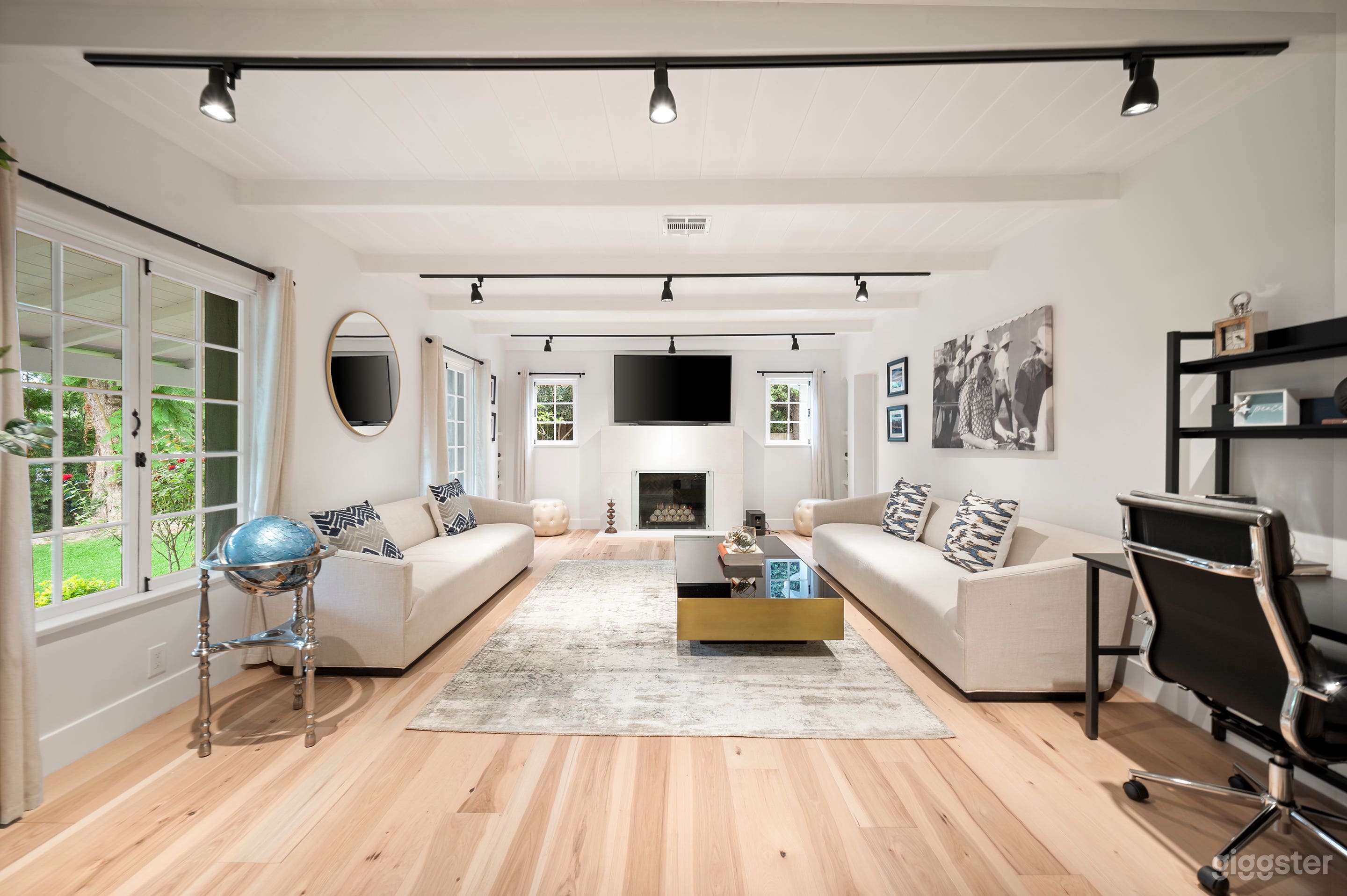 Chic 3BR Oasis in Studio City: Toluca Adjuscent Photo 1