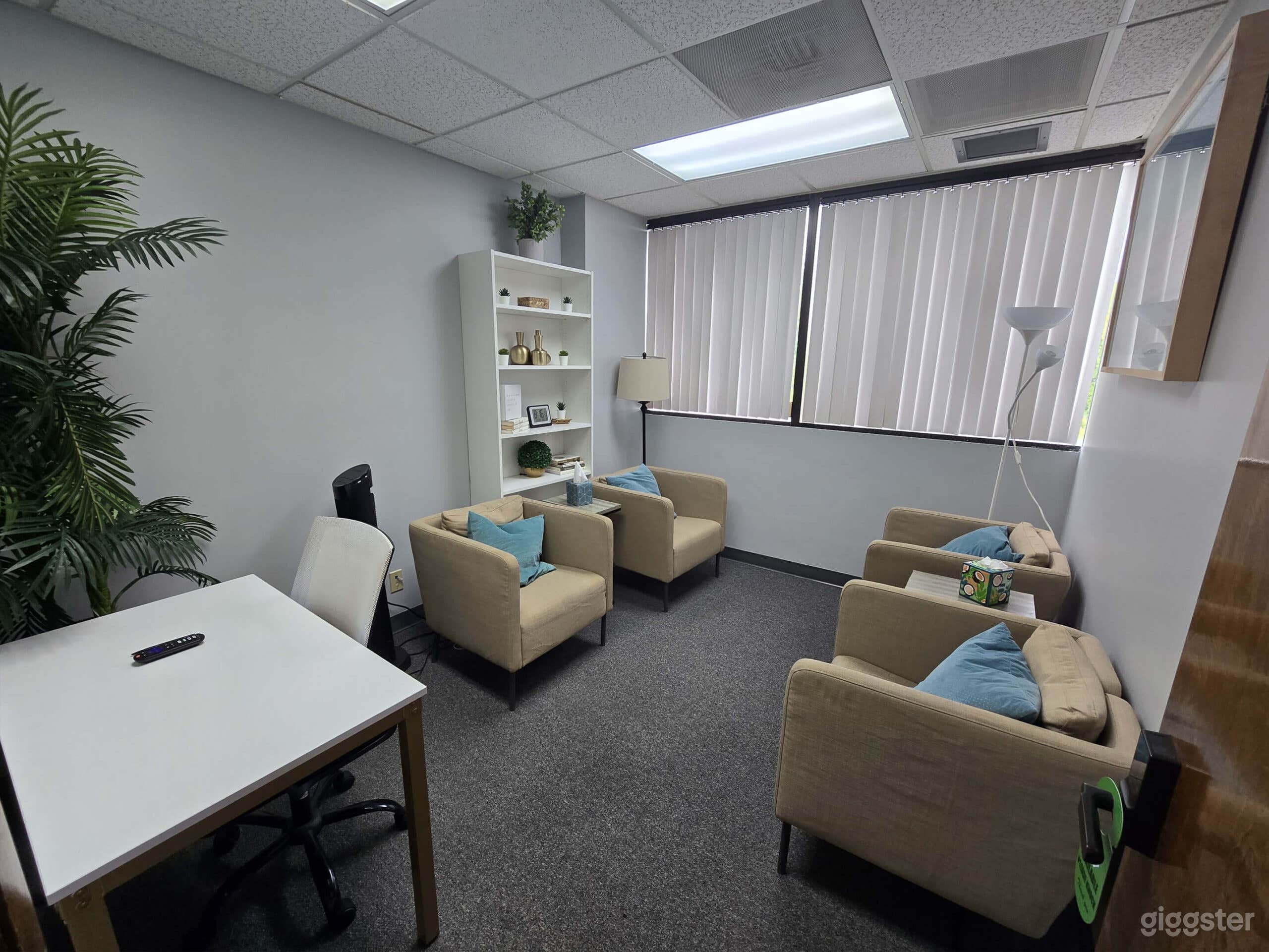 Pembroke Pines Office #3 Photo 1