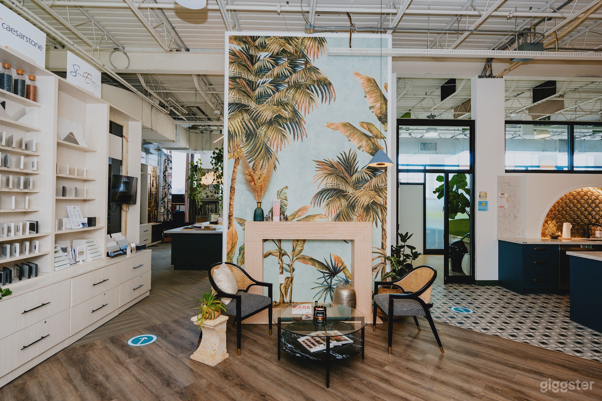 Colourful And Exotic Event Space  Photo 3