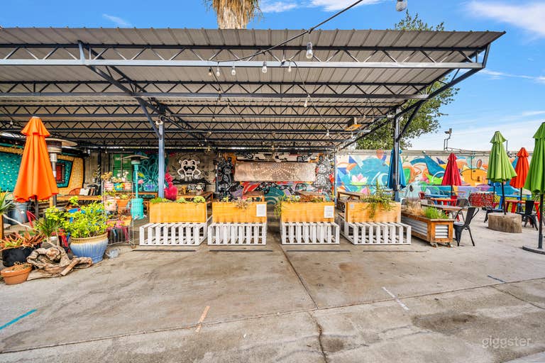  OUTDOOR CAFE EVENT SPACE WITH CITY VIEWS/ LA RIVER 