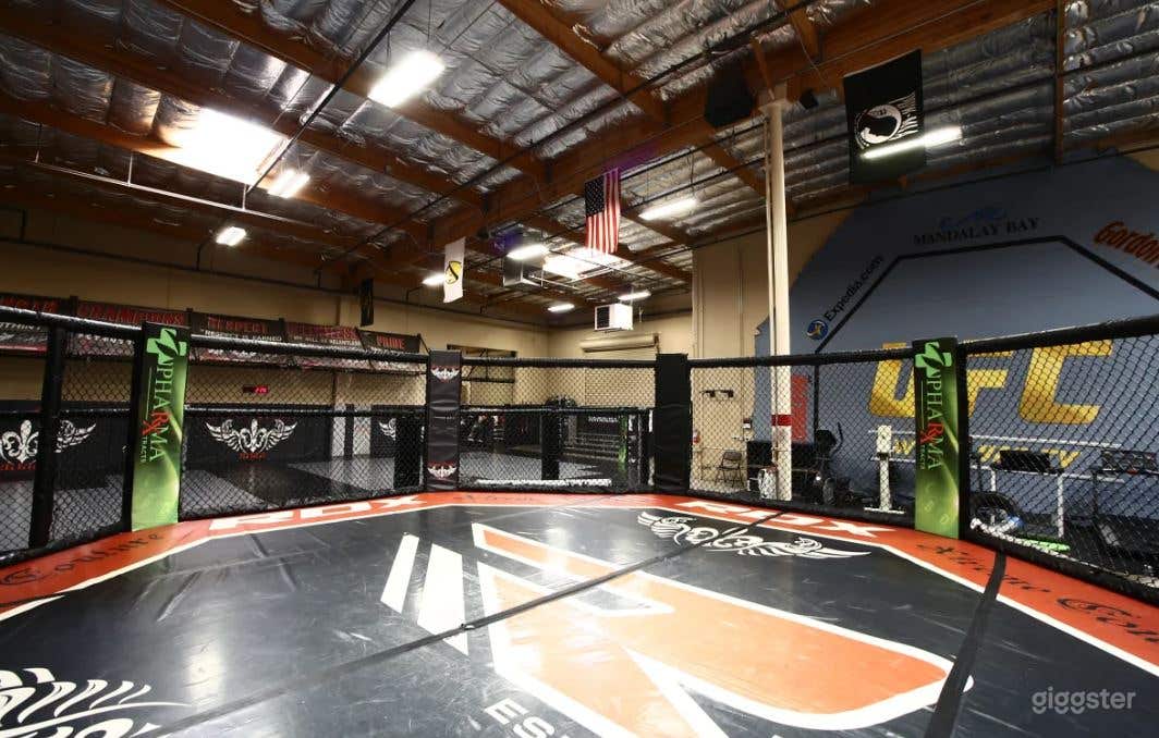 Huge Training Octagon with World Class Amenities Two Miles from the Strip Photo 1