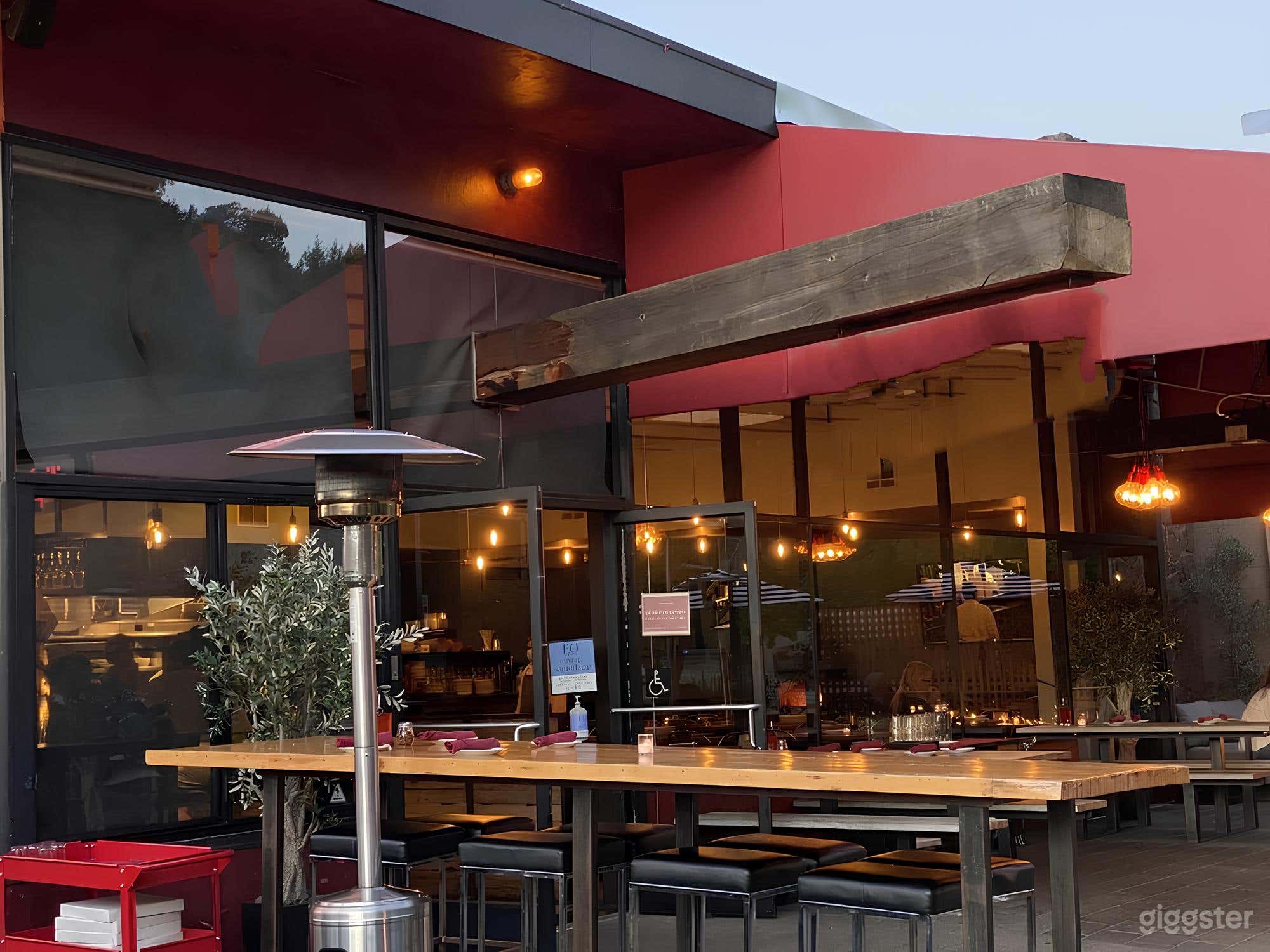 Covered Patio with Fireplace Photo 3