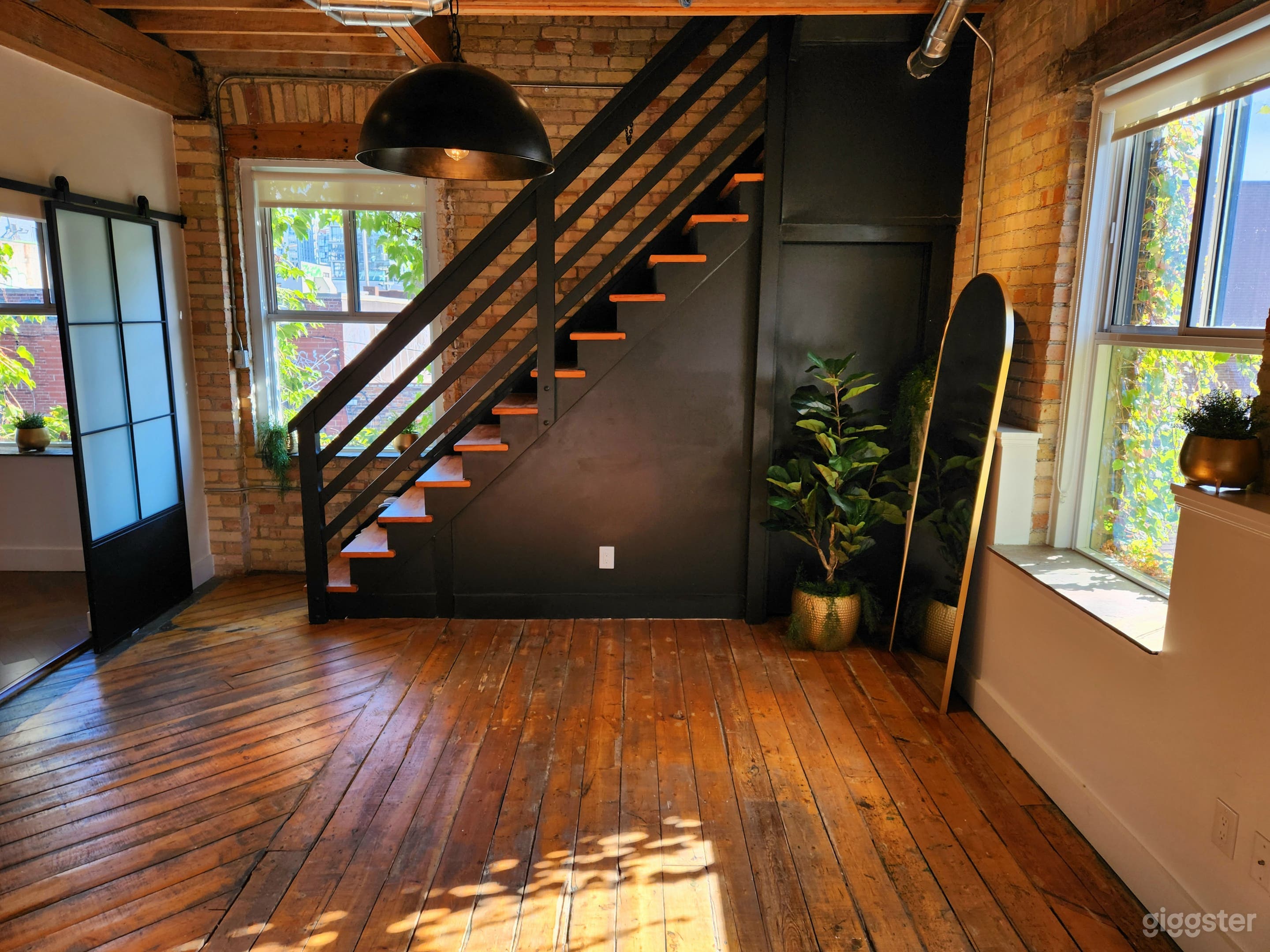 Downtown Loft Space - Multipurpose (photo, fitness Photo 1