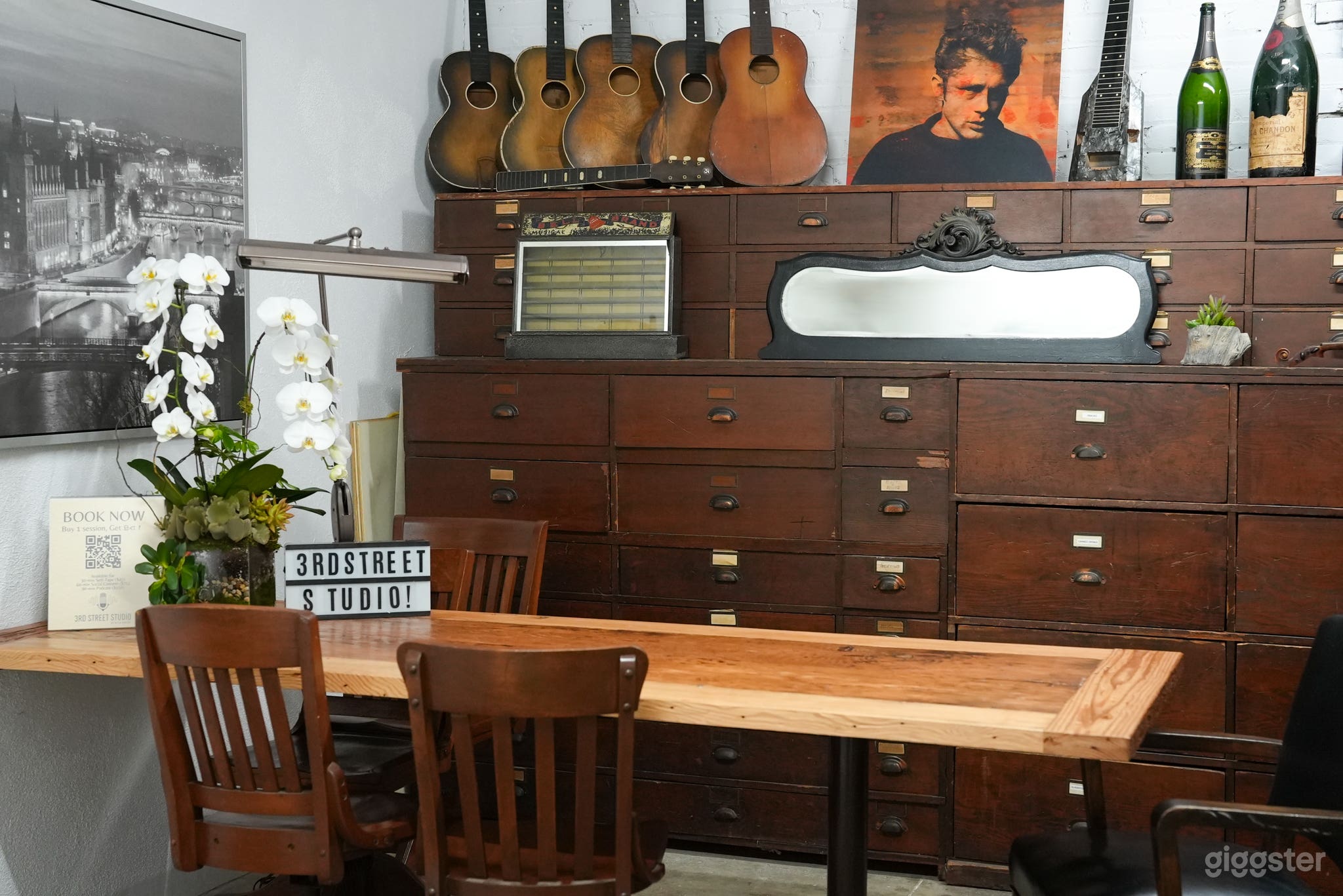 Historic Hollywood Podcast Studio | Multi-Cam 4K + Audio Photo 4