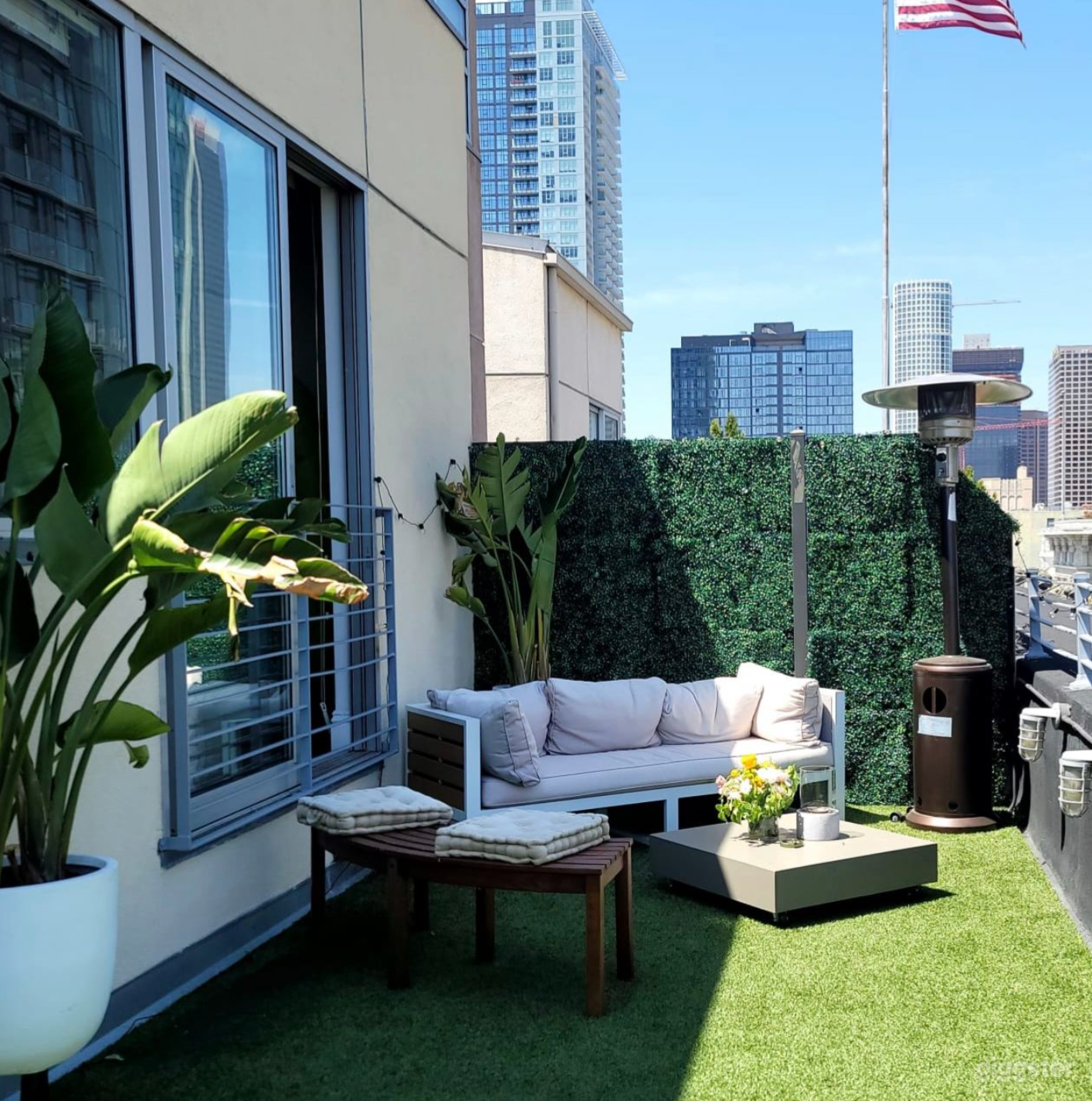 Penthouse Location for Filming and Events Photo 1