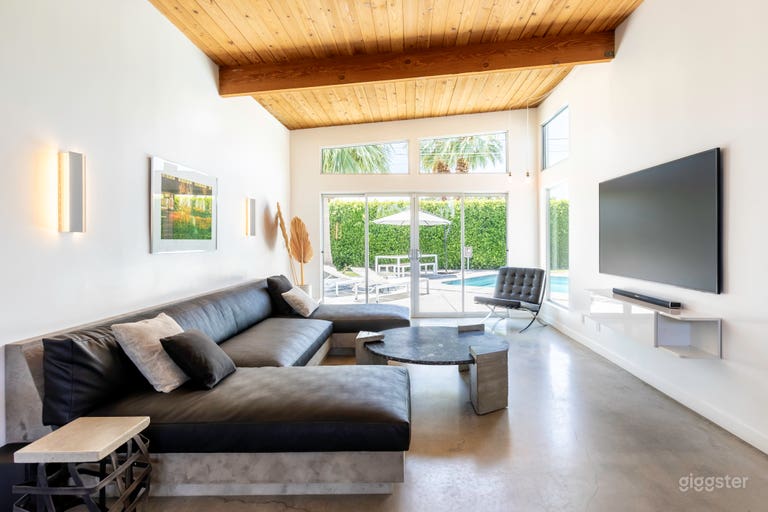  Miro Haus - Modern Alexander Oasis 