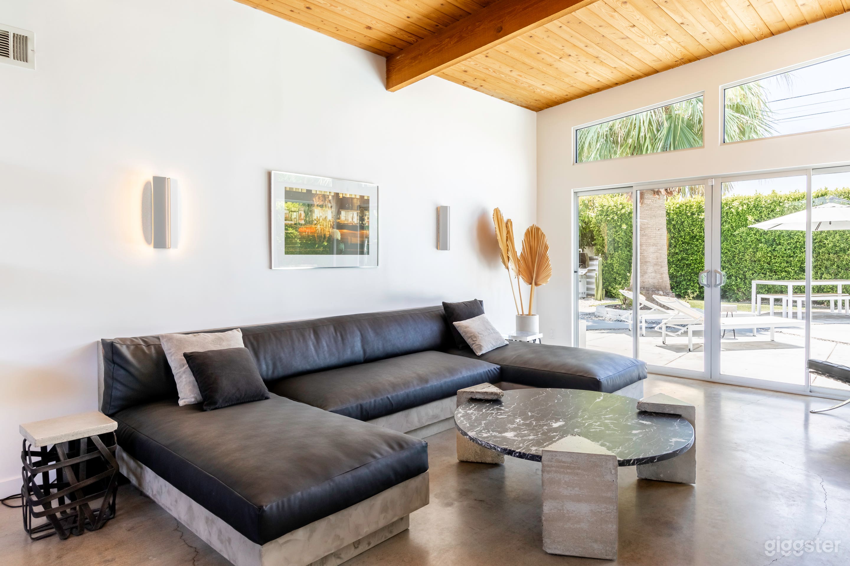 Miro Haus - Modern Alexander Oasis Photo 2