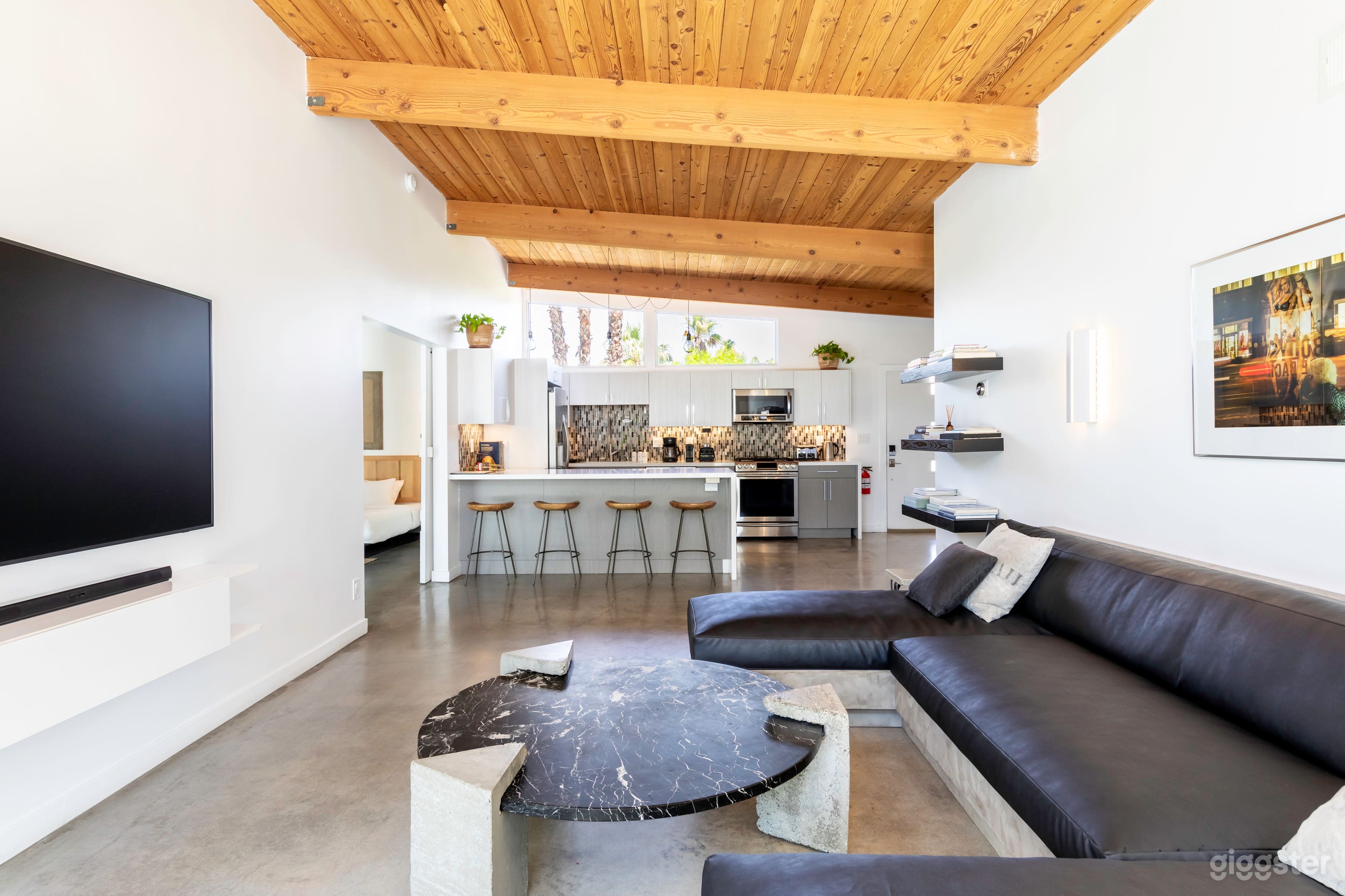 Miro Haus - Modern Alexander Oasis Photo 3