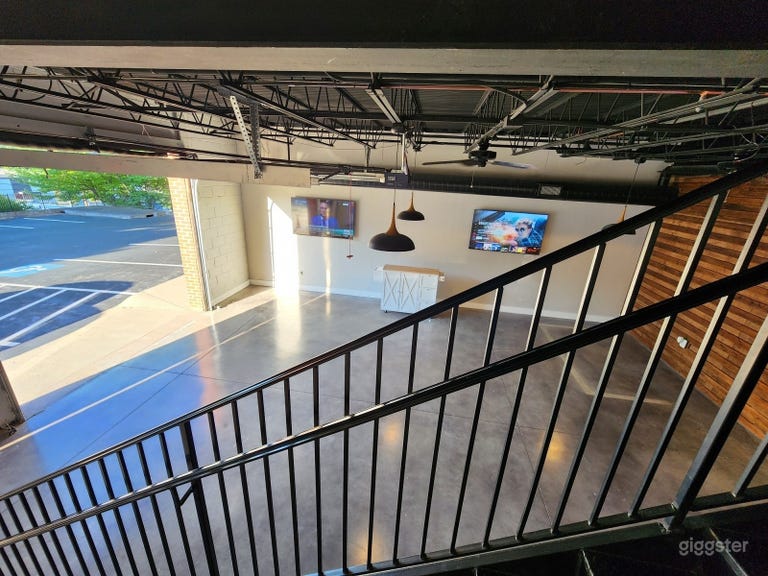  Upper Westside Loft Event Space w/ Skylights 