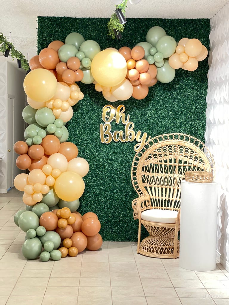  Modern Rustic Event Space 