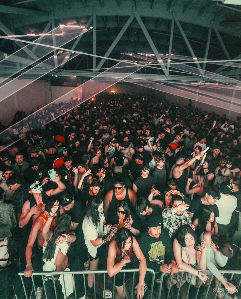  24 Hours Huge Event Space for ALL Kinds of EVENTS 