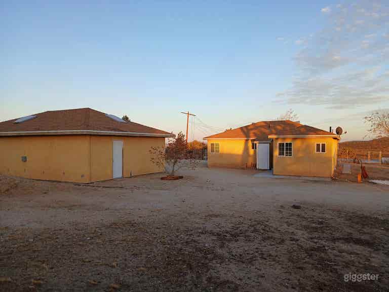  Main house and the garage 