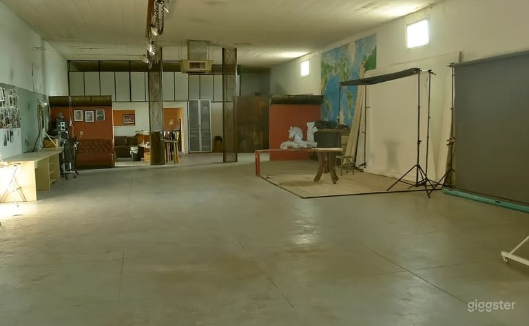  Studio in converted 1928 Grocery store. 