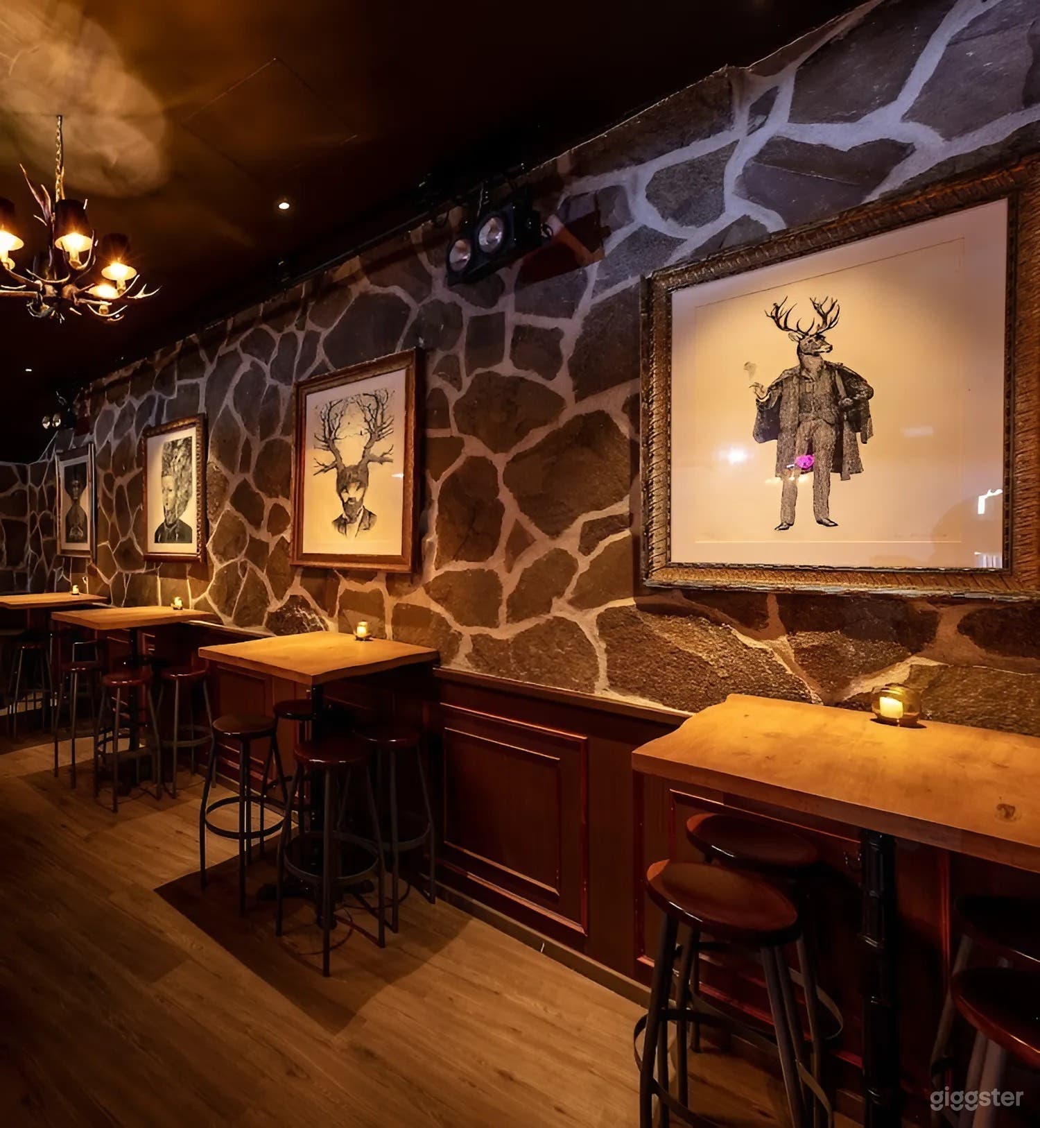 Scottish Themed Bar &amp; Restaurant in Singapore Photo 4