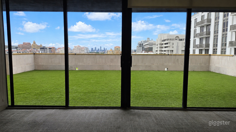  Coral Gables Büro am Mile mit Aussicht 